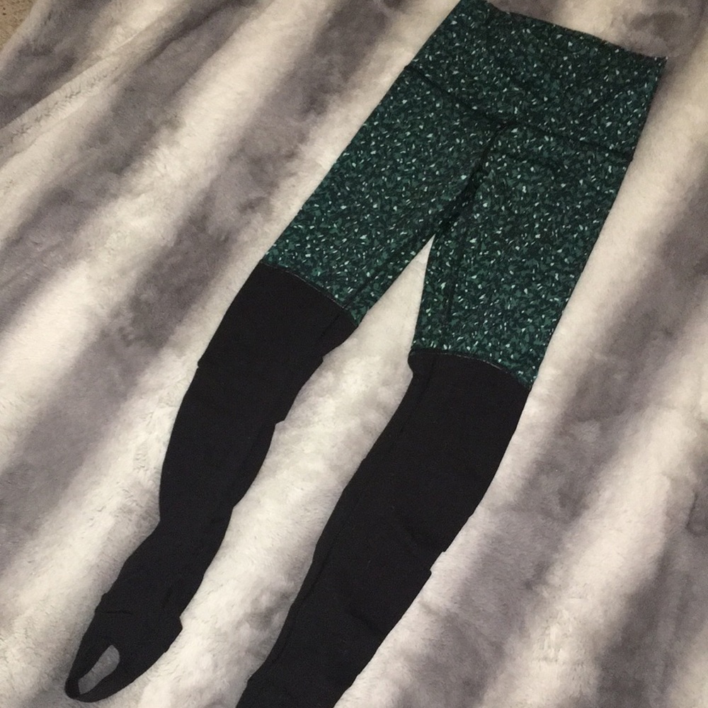 🍋 Lululemon Stirrup Pant sz.6